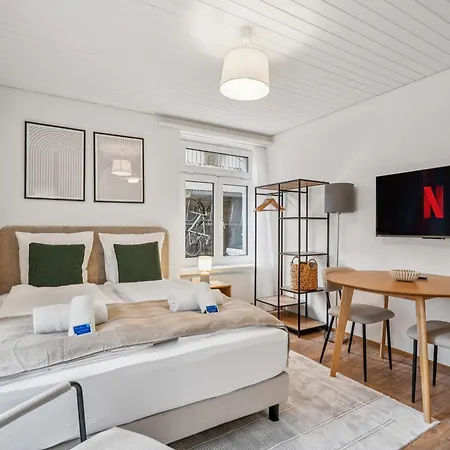 Premium In Center - Color 3 Apartment