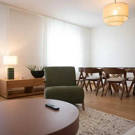 Stadtloft Zuerich- Oerlikon Apartment