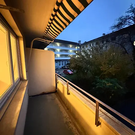 Apartment Ready-to-move-in & Furnished In - Ideal For Longterm *
