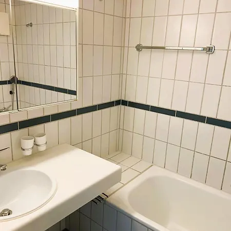 2 Flat In Old Town Center Renn Apartment *