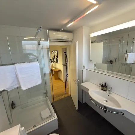 Apartment Stadtloft Zuerich- Oerlikon *