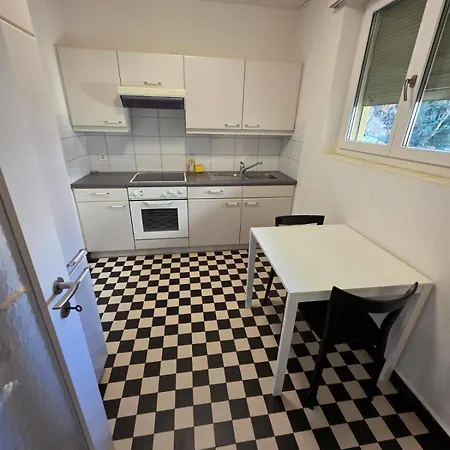 Apartment Large Flats, Center - Schc *
