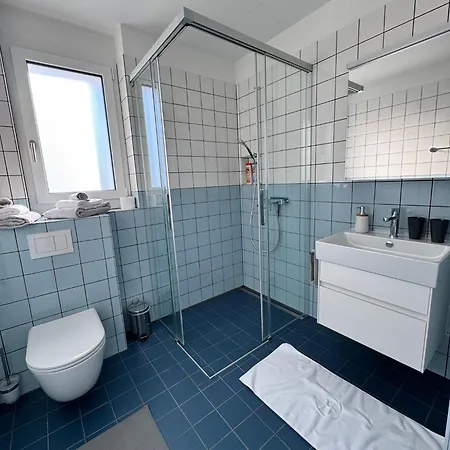 Urban Premium Comfort Apartment *