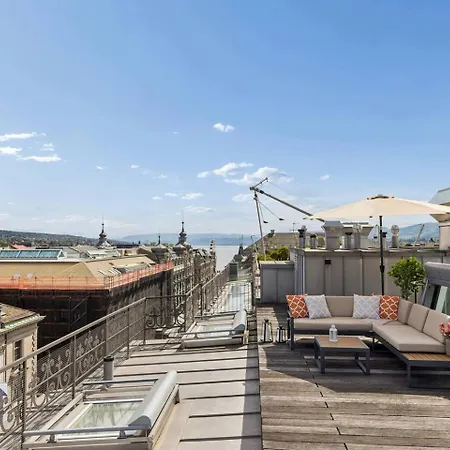 Apartment Ikon Old Town Penthouse Ac, & Mountain View