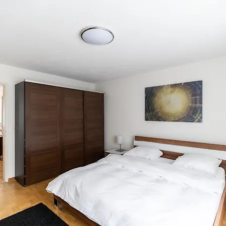 Lovely 2br - Mainau 7 Apartment Zurich