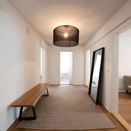 Apartment Stadtloft Zuerich- Oerlikon *