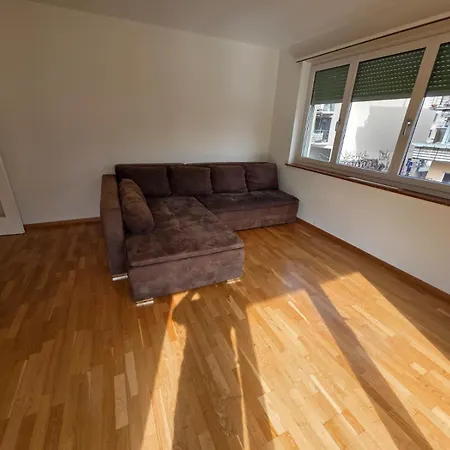 Apartment Large Flats, Center - Schb