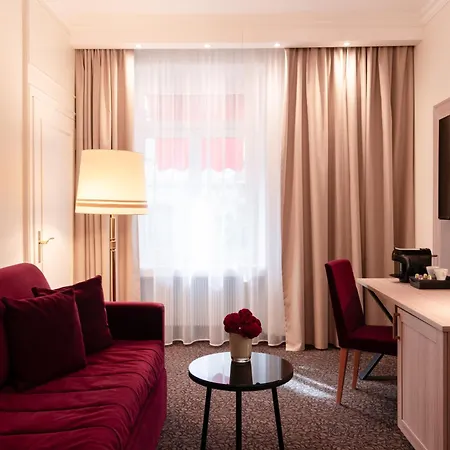 St.gotthard Hotel 4*