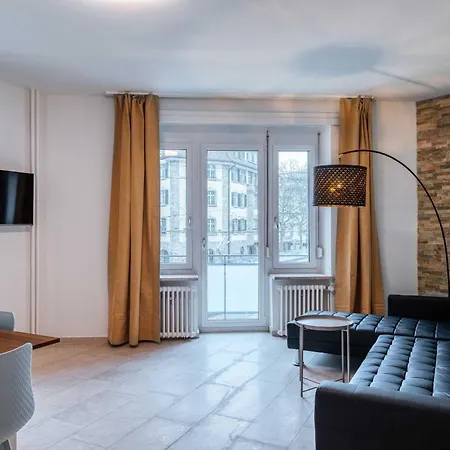 Zh Gold 1 - Hitrental Apartment