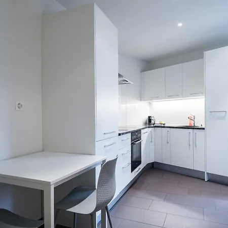 Zh Gold 1 - Hitrental Apartment Zurich