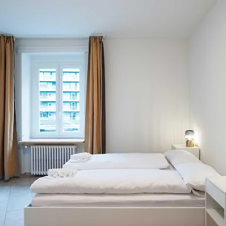 Zh Gold 1 - Hitrental Zurich