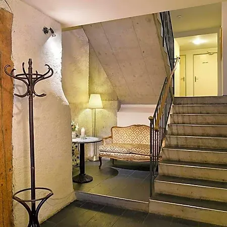 Hirschen 3* Zurich