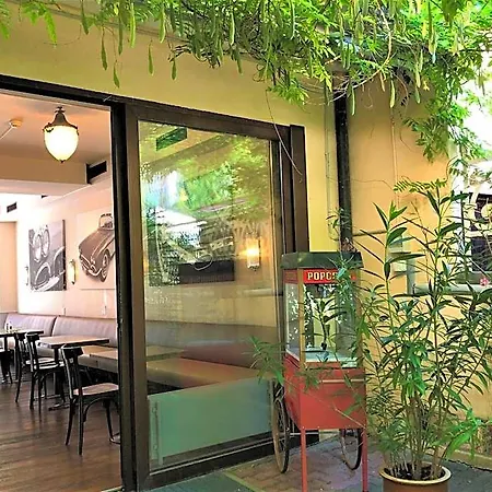 Hotel Neufeld 3*