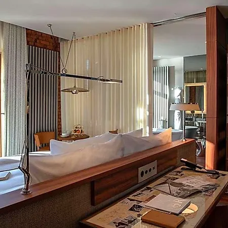 Hotel La Reserve Eden Au