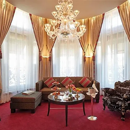 Schweizerhof 5*