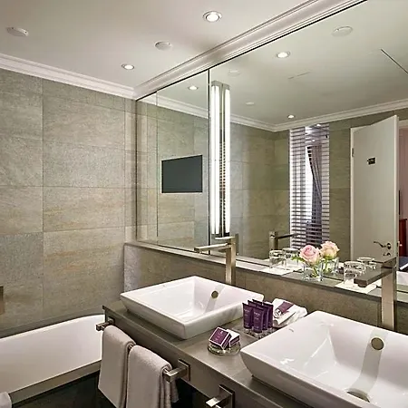Schweizerhof 5* Zurich