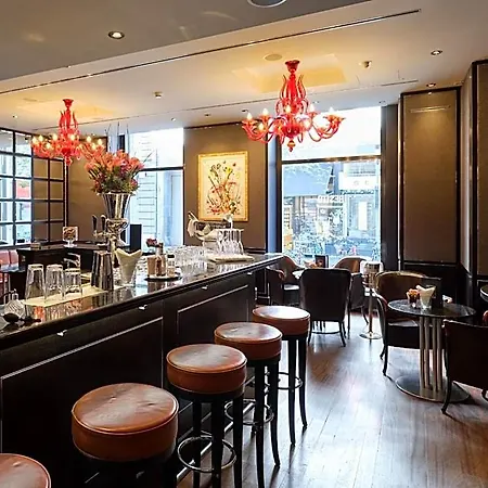 Schweizerhof Hotel 5*