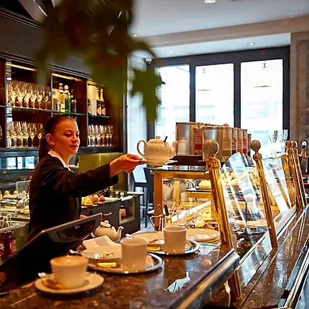 Hotel Schweizerhof 5*