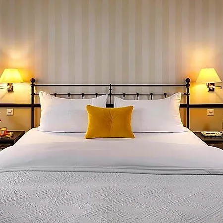 Hotel Opera