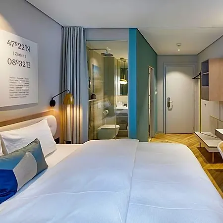 Felix Hotel