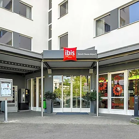 Ibis Messe Airport 3*
