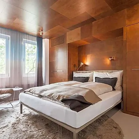 Ema House 4* Zurich