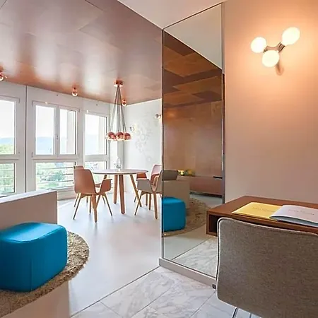 Hotel Ema House 4*