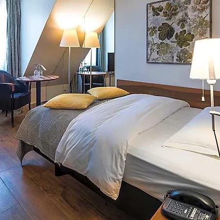 Plaza 4* Zurich