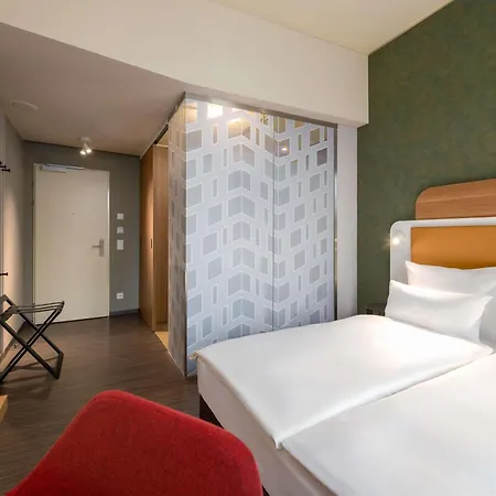 Mercure Hotel 4*