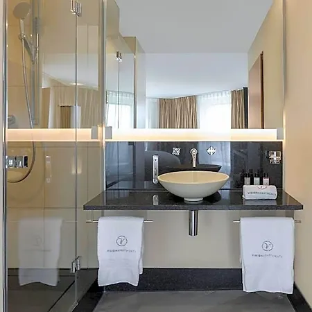 Aparthotel Visionapartments Brandschenkestrasse - Self Check-in Zurich