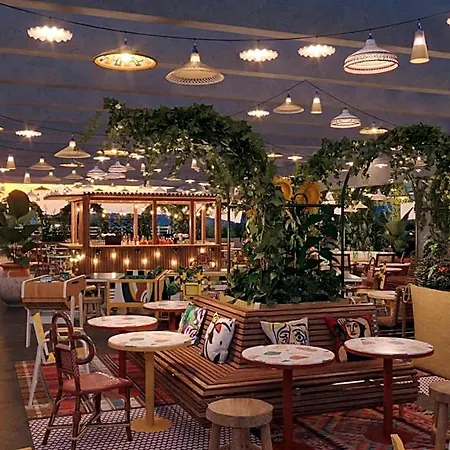Hotel Mama Shelter