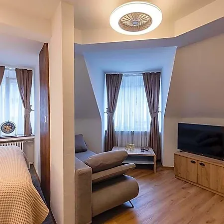 Deluxe Appart&hotel Kreis 4 *