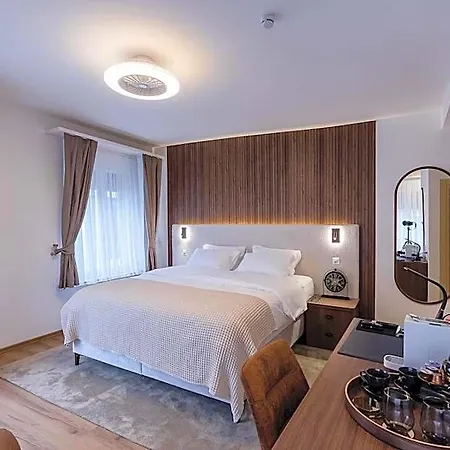 Deluxe Appart&hotel Kreis 4 *