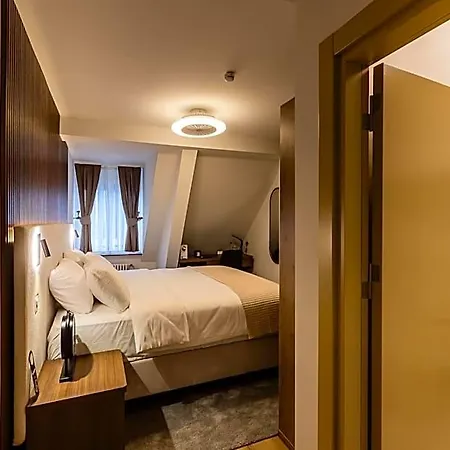 Hotel Deluxe Appart&hotel Kreis 4