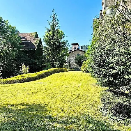 Neues Mit Terrasse U. Viel Privatsphaere Zurich
