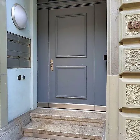 Le Bijou Lintheschergasse 23 / Hb Hotel Zurich