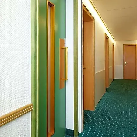 Arlette Beim Hauptbahnhof Hotel