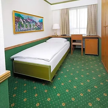 Hotel Arlette Beim Hauptbahnhof 2*