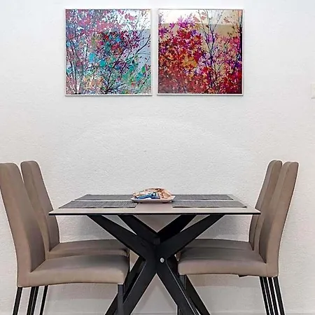 Apartment Furnished Homes