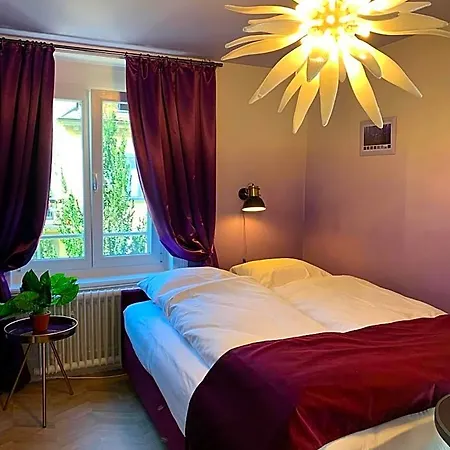 The Henry Self Check-in Aparthotel 3*