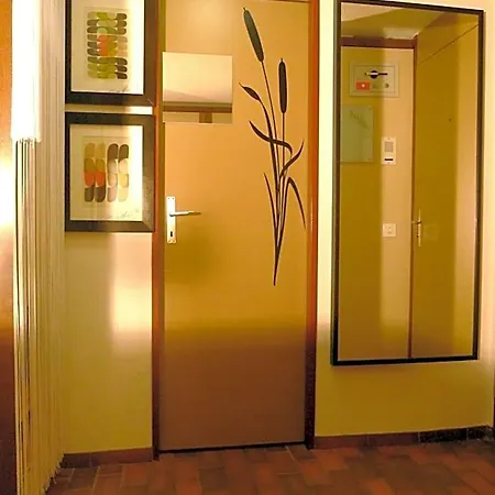 Swiss Style Hotel *