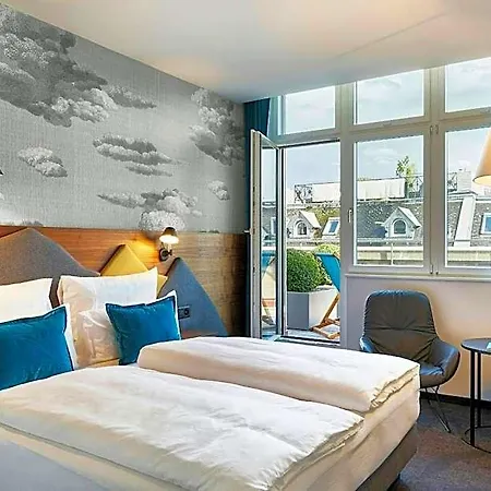 Hotel One