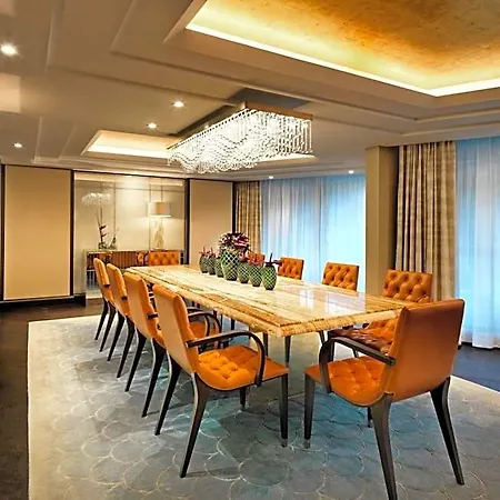 Five - Luxury 5* Zürich