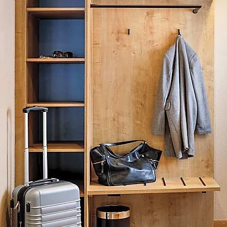 California Hotel 3*