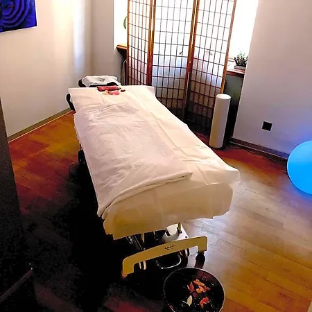 Bed & Breakfast Good4yew Zurich