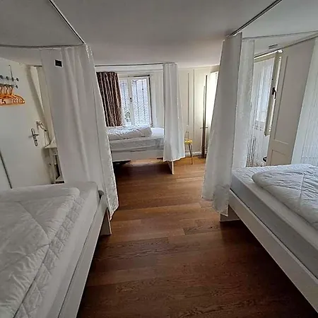 Hostel Friendly *