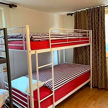 Hostel Friendly