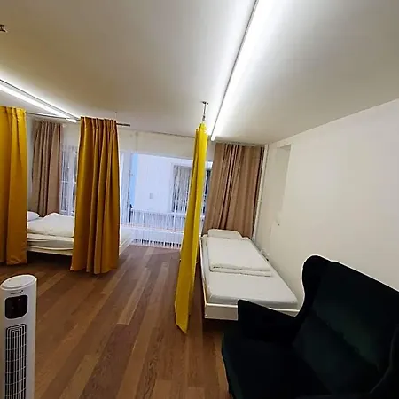 Hostel Friendly