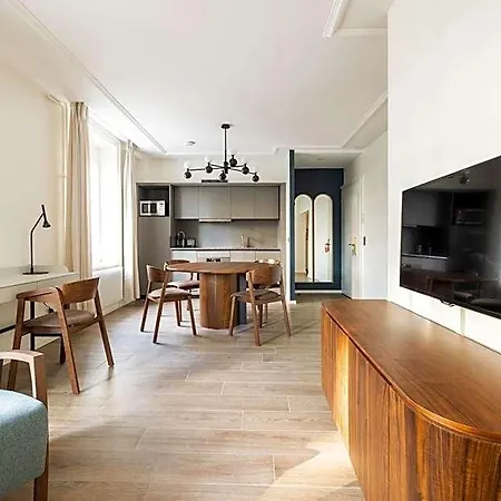Ema House Serviced Superior Unterstrass Apartment Zürich