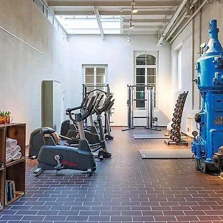 B2 Hotel 4*